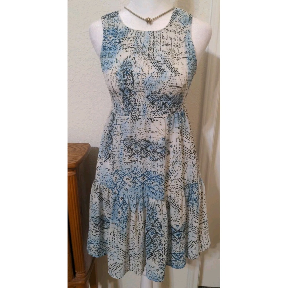 Princess Vera Wang Women's/Juniors Sleeveless Summer Dress. Size S